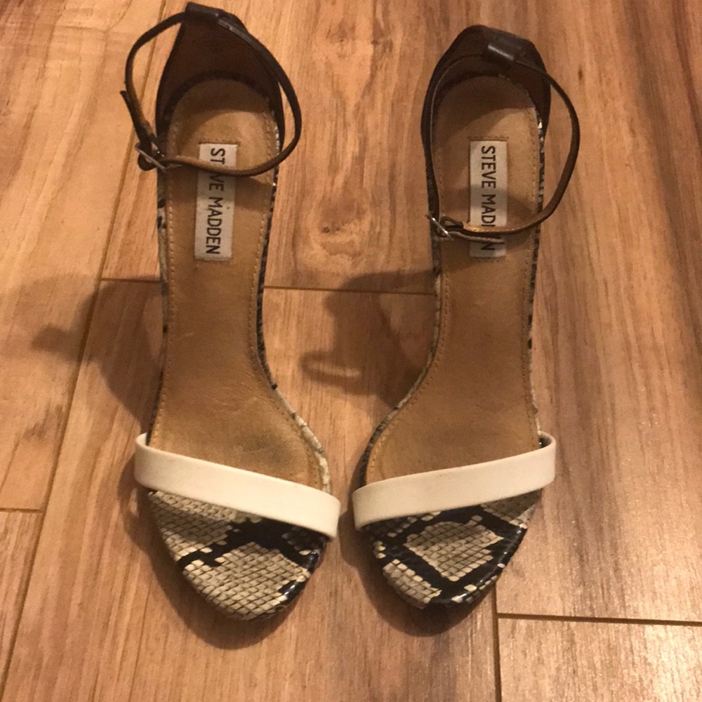 Steve Madden heels 👠 - Picture 3 of 3